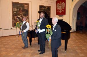 1214th Liszt Evening, from left: Jerzy Owczarz - piano, Rafal Majzner - tenor, Juliusz Adamowski - commentary <br> The Silesian Piast Dynasty Castle in Brzeg, 03.09.2016. Photo by Krystian Lawreniuk.